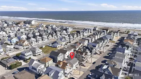 50 Fort Ave, Seaside Heights, NJ 08751