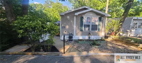 2505 Woodbridge Ave #44L, Edison, NJ 08817