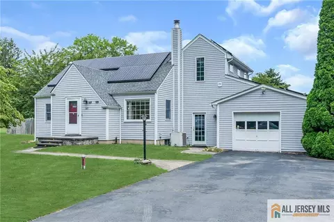267 Friendship Rd, South Brunswick, NJ 08512