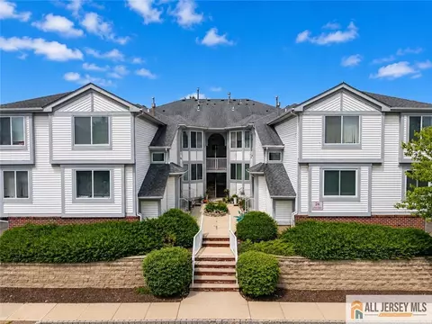 2403 Jesse Way #2403, Piscataway, NJ 08854