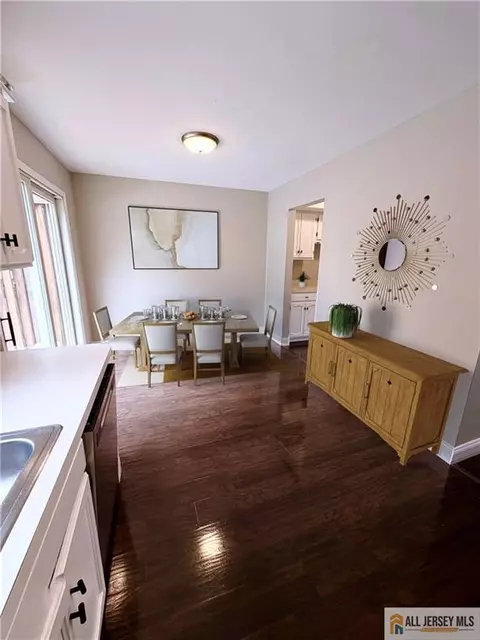 Dining - 86 Wilton Ave, Middlesex, NJ 08846 photo 1 of 1