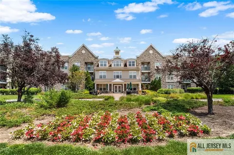 100 Middlesex Blvd #304, Plainsboro, NJ 08736