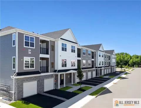 29309 Radford Ct, Monroe, NJ 08831