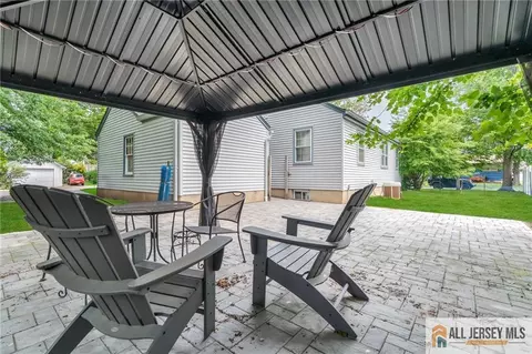 Exterior - 30 Martin St, Middlesex, NJ 08846 photo 7 of 8