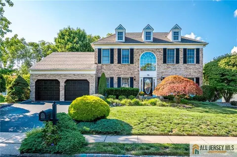 25 Dickinson Rd, South Brunswick, NJ 08824