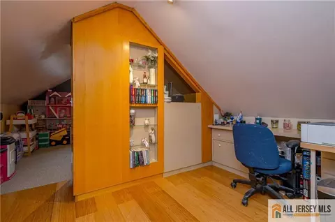 Other - 4 Ruth Pl, Middlesex, NJ 08846 photo 5 of 8