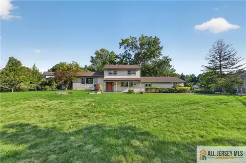 1 Perry Rd, East Brunswick, NJ 08816