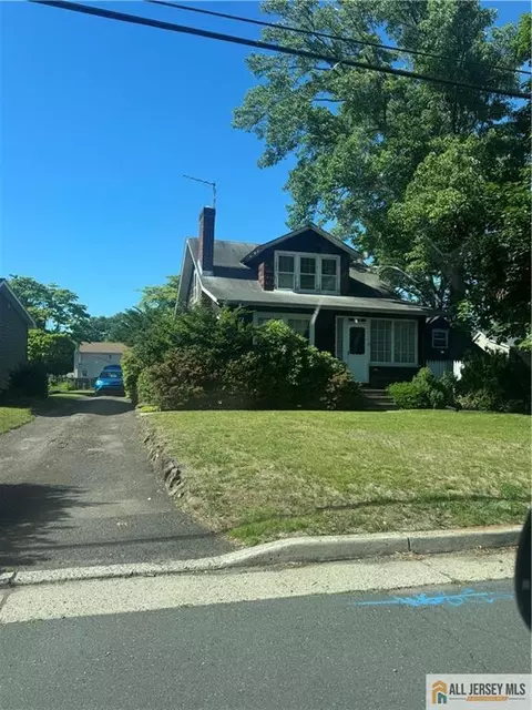 115 Mckinnon St, Piscataway, NJ 08854