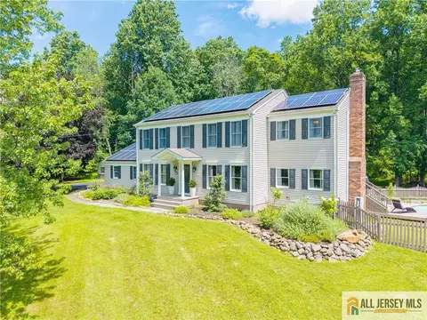 84 Harmony Brass Castle Rd, Washington Twp, NJ 07882