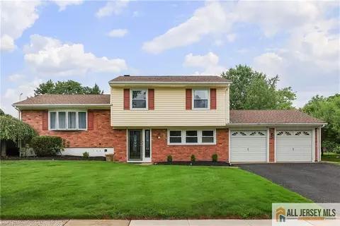 525 Shirley Pkwy, Piscataway, NJ 08854