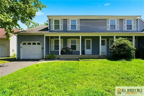 31 Allison Dr, East Brunswick, NJ 08816