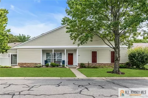 446 Bluebird Dr #446, Monroe, NJ 08831