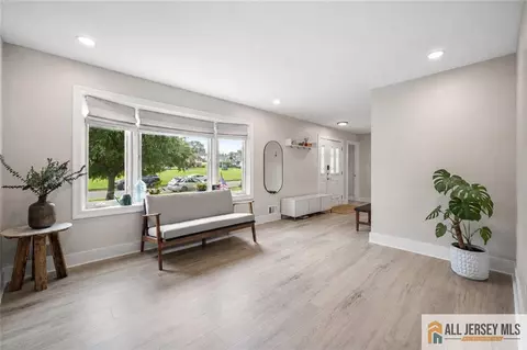 Entry Way - 3 11th Ave, Monroe, NJ 08831 photo 2 of 5