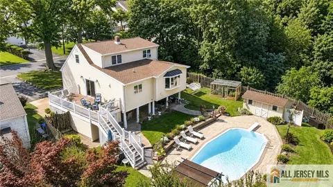 112 Tunison Rd, New Brunswick, NJ 08901