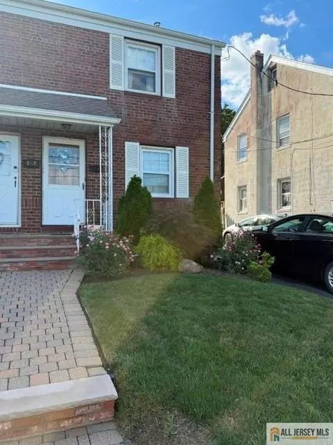 609 Arnett St #A, Elizabeth, NJ 07202