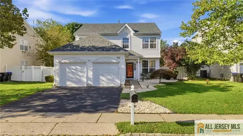 38 Cornell Dr, East Brunswick, NJ 08816