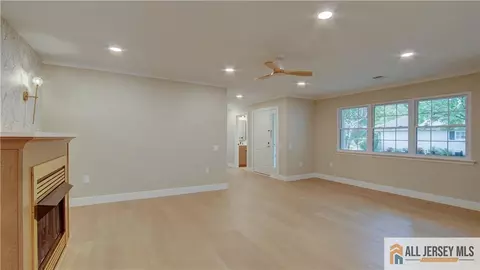 Living - 106 Blackbird Dr, Monroe, NJ 08831 photo 1 of 1