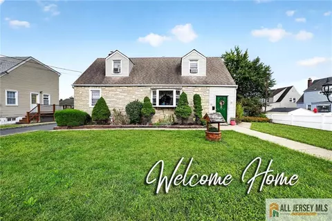 12 Cornell St, Avenel, NJ 07001