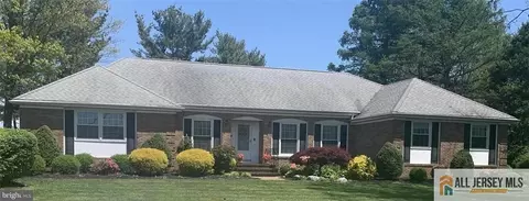 140 Plainsboro Rd, Cranbury, NJ 08512