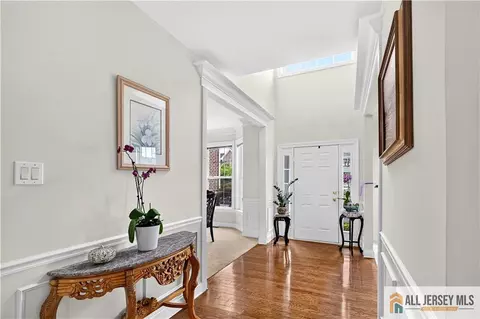 Entry Way - 58 Meadow Run Rd, Fieldsboro, NJ 08505 photo 2 of 5