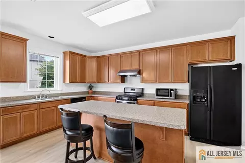 Kitchen - 58 Meadow Run Rd, Fieldsboro, NJ 08505 photo 1 of 3