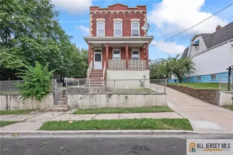 0-362 364 Alpine St, Perth Amboy, NJ 08861