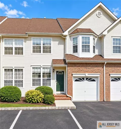 50 Gallop Ln, Somerset, NJ 08873