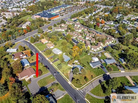 9 Stanworth Rd, South Brunswick, NJ 08824