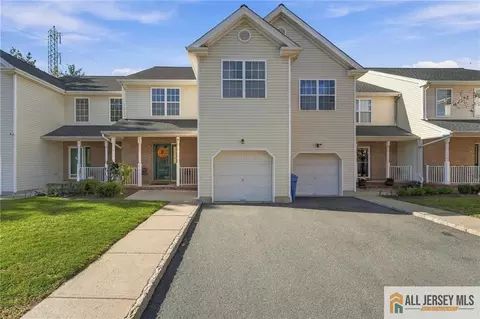 50 E Burgess Dr #50, Piscataway, NJ 08854