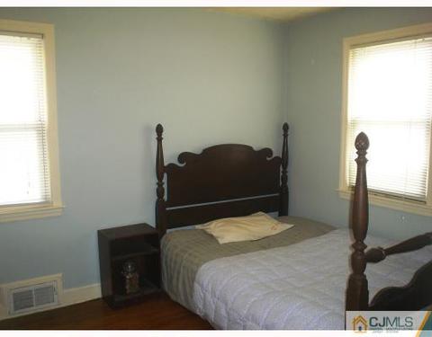 26 Mac Arthur Dr, Edison, NJ 08837 photo 4