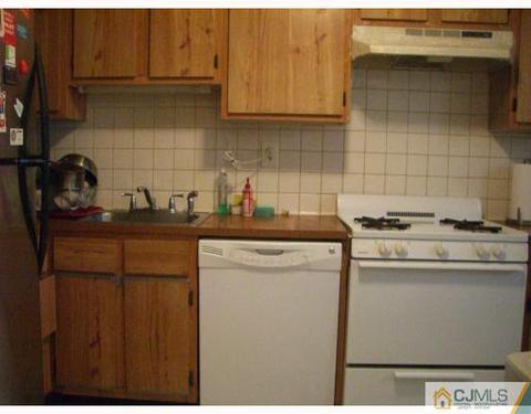 1902 Raspberry Ct, Edison, NJ 08817 photo 5