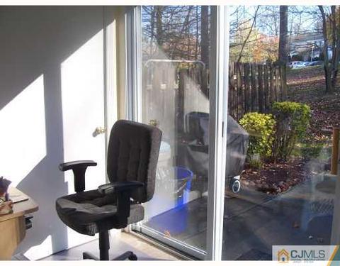 160 Devon Ct, Old Bridge, NJ 08857 photo 7