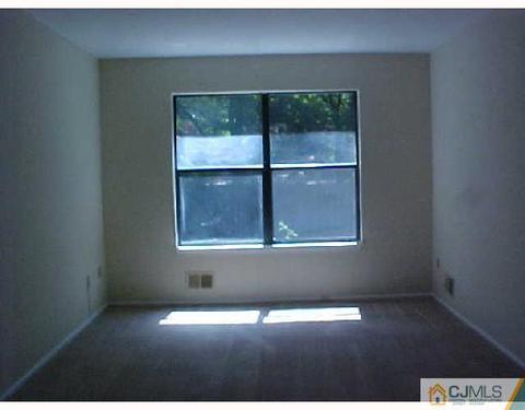 87 Pheasant Run, Edison, NJ 08820 photo 4