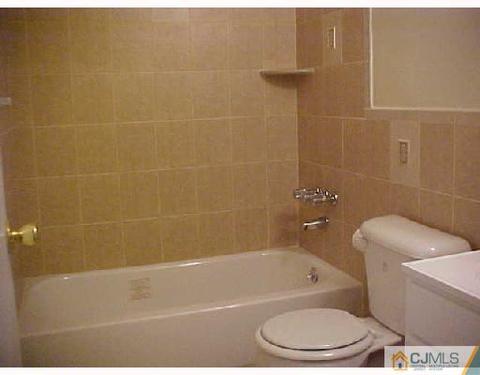 87 Pheasant Run, Edison, NJ 08820 photo 3
