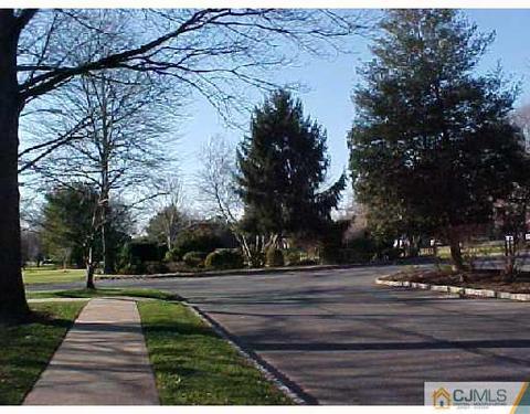 87 Pheasant Run, Edison, NJ 08820 photo 7