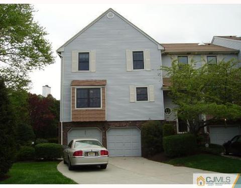 4201 Springbrook Dr, Edison, NJ 08820 photo 1