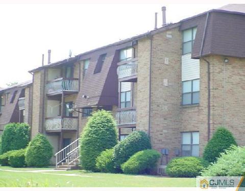 1907 Raspberry Ct, Edison, NJ 08817 photo 1