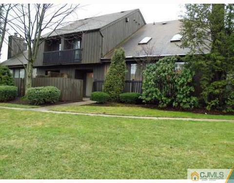 39 Westgate Dr, Edison, NJ 08820 photo 1
