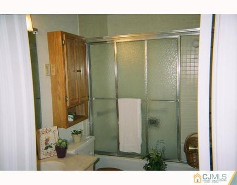 232 Marblehead Ln, Monroe, NJ 08831 photo 8
