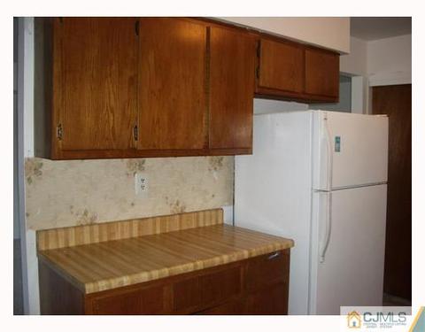 1537 Raspberry Ct, Edison, NJ 08817 photo 4