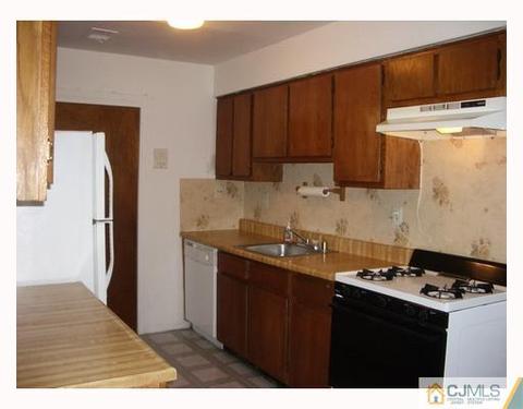 1537 Raspberry Ct, Edison, NJ 08817 photo 3