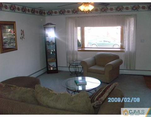 24 Stony Rd, Edison, NJ 08817 photo 4
