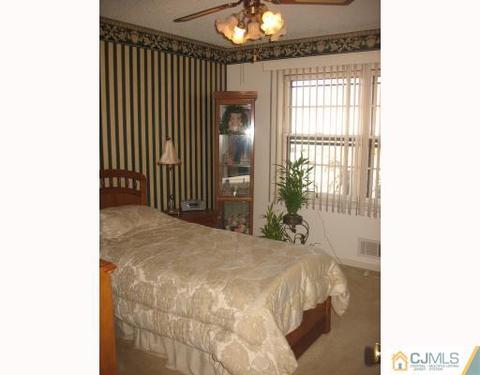 5 Birch Rd, Edison, NJ 08817 photo 9