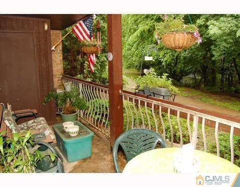 1919 Raspberry Ct, Edison, NJ 08817 photo 8