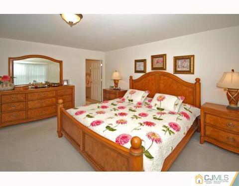 497 Union Ave, Middlesex, NJ 08846 photo 8