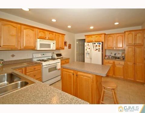 497 Union Ave, Middlesex, NJ 08846 photo 7