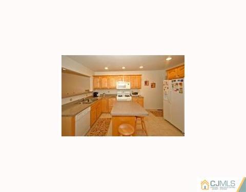497 Union Ave, Middlesex, NJ 08846 photo 6