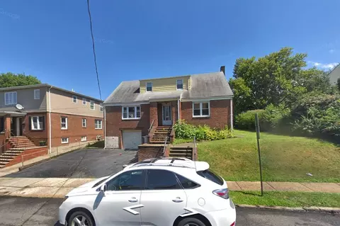 734 Post Pl, Secaucus, NJ 07094 photo 1