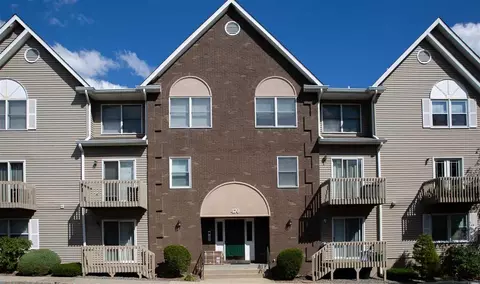 470 Forest St #111, Kearny, NJ 07032 photo 1