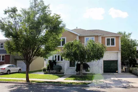 703 2nd St, Secaucus, NJ 07094 photo 1